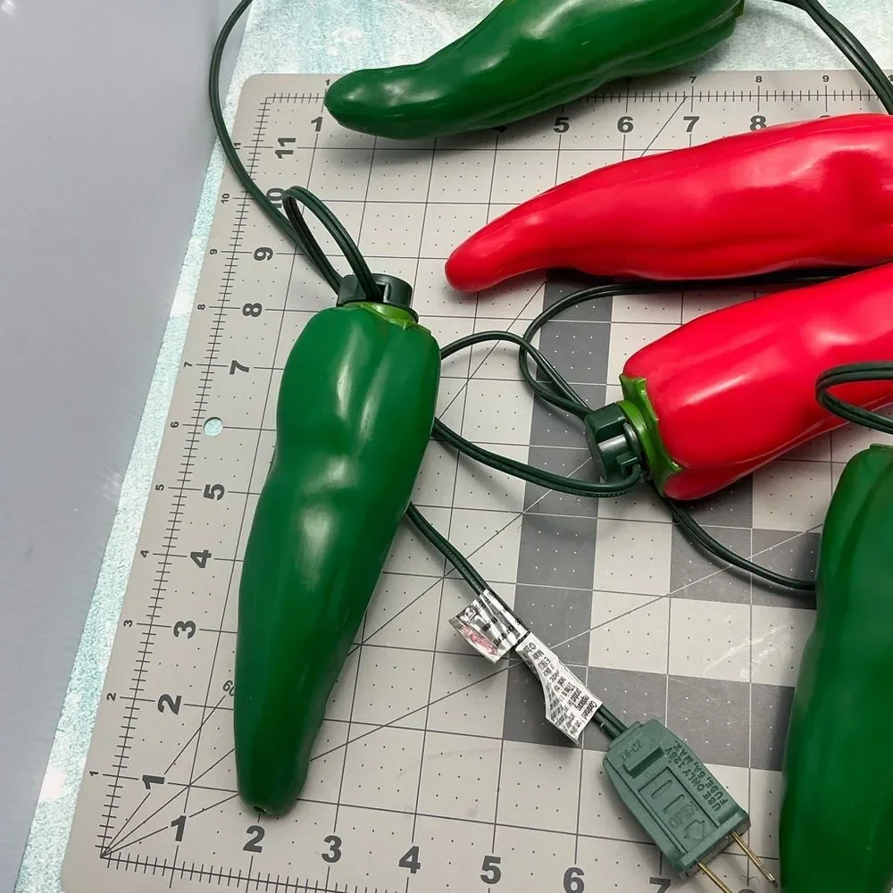 Festive Chili Pepper‎ String Lights 12 ft
